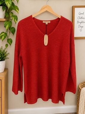 Mesh + Lace Women’s XL Rust Orange Shimmer Ribbed Knit V-Neck Sweater NWT